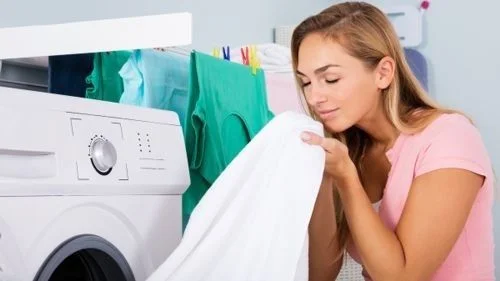 How To Have Fresh Laundry: 3 Tips to Make Your Clothes Smell Fresh