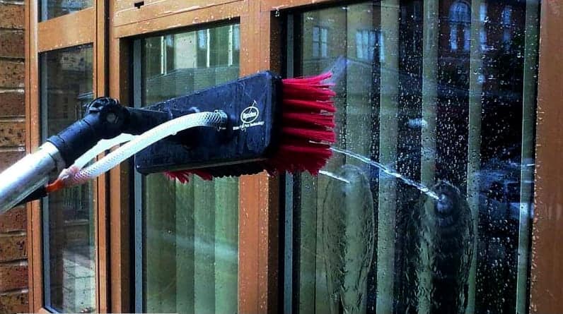 Windows Cleaning: 5 Reasons Why You Should Clean Your House Windows