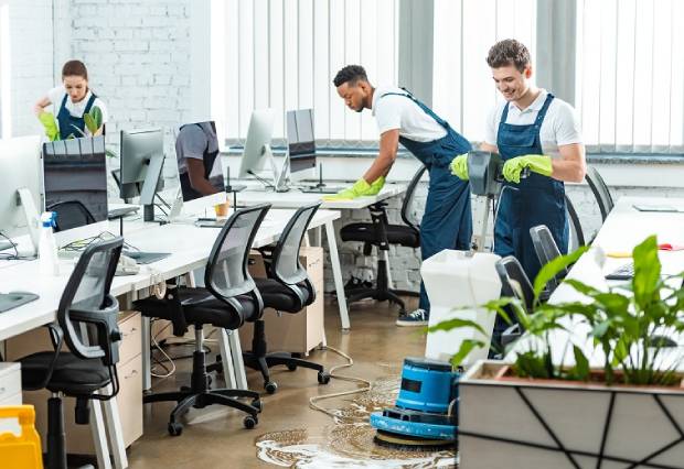 How to Choose the Best Commercial Cleaning Company Near Me